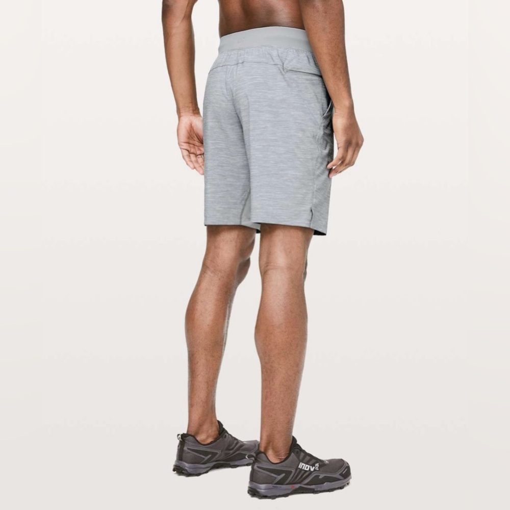 Lululemon | T.H.E. Short *Linerless 9" - Picture 2 of 5